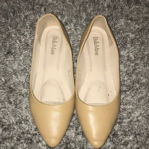 Nude ballet flats